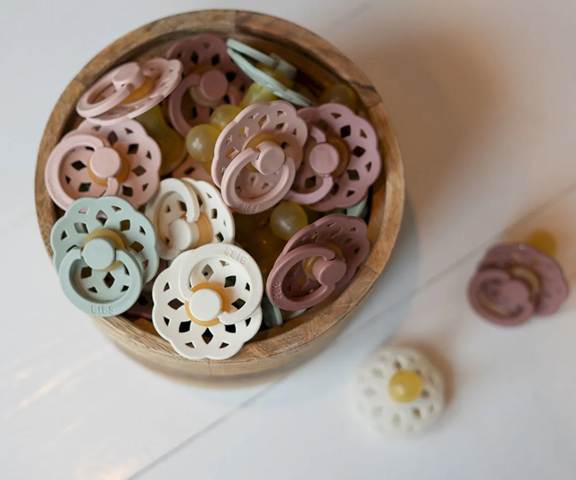 2 Chupetes BIBS Boheme Blossom/Dusky Lilac