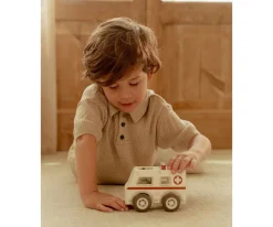 Ambulancia de Madera FSC