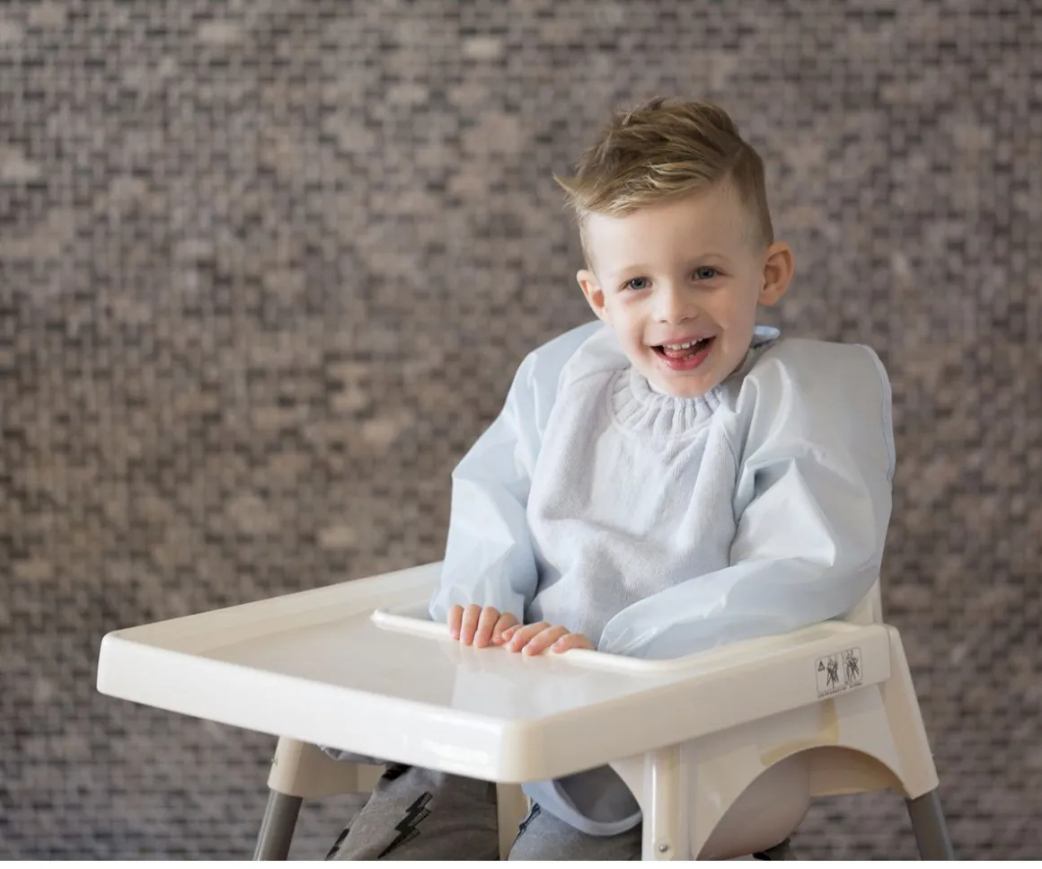 Babero con Mangas Gigante Silly Billyz Rosa Pastel