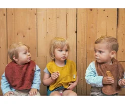 Babero Timboo Hazel Brown Personalizable