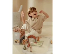 Caja de Juego con Pista de Carreras FSC