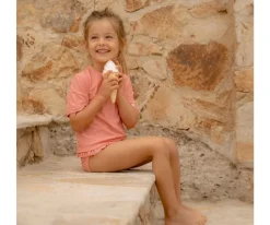 Camiseta Protección Solar Sunny Flowers carmín