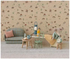 Hermano Pequeño Ratón en Caja de Cerillas