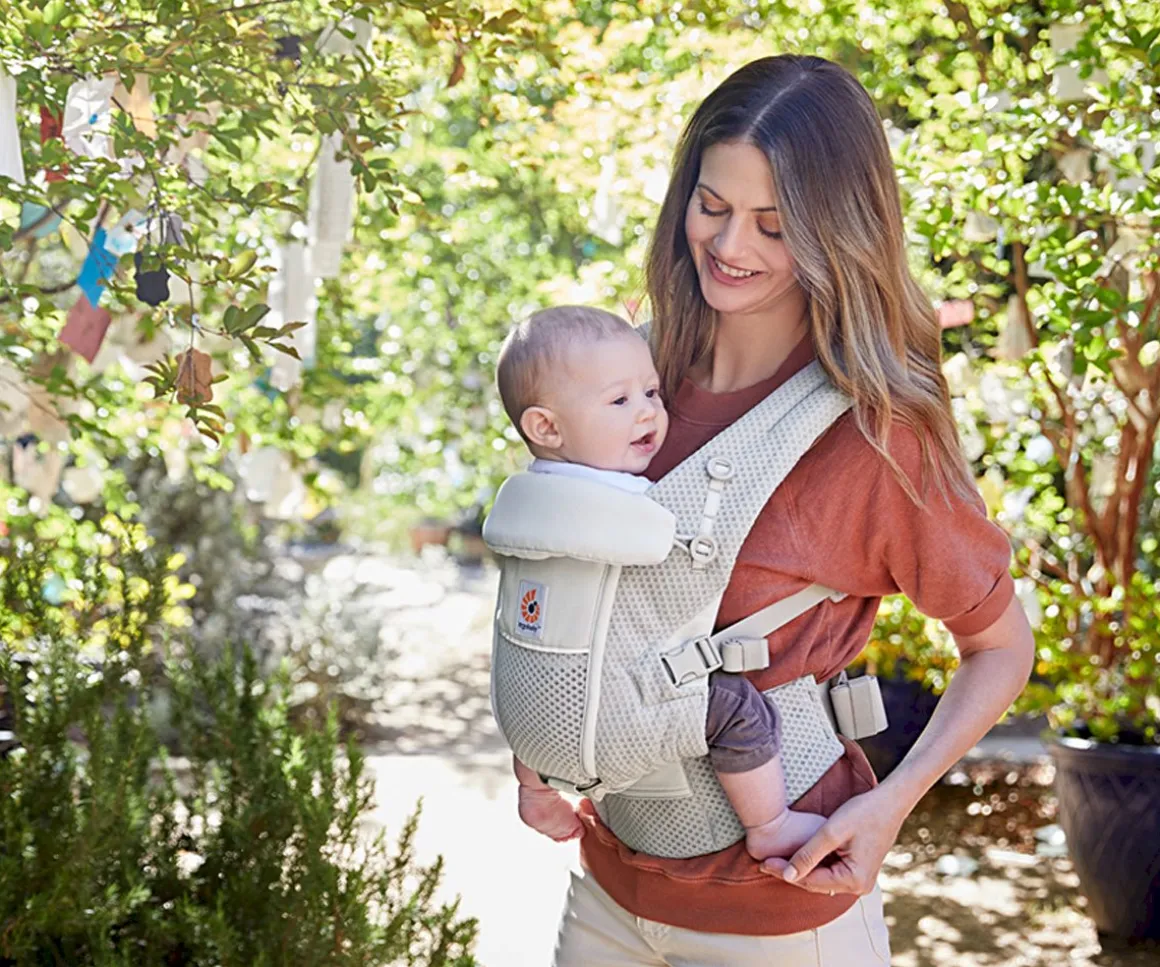 Mochila Portabebé Ergobaby® Adapt SoftFlex Mesh Gris Perla