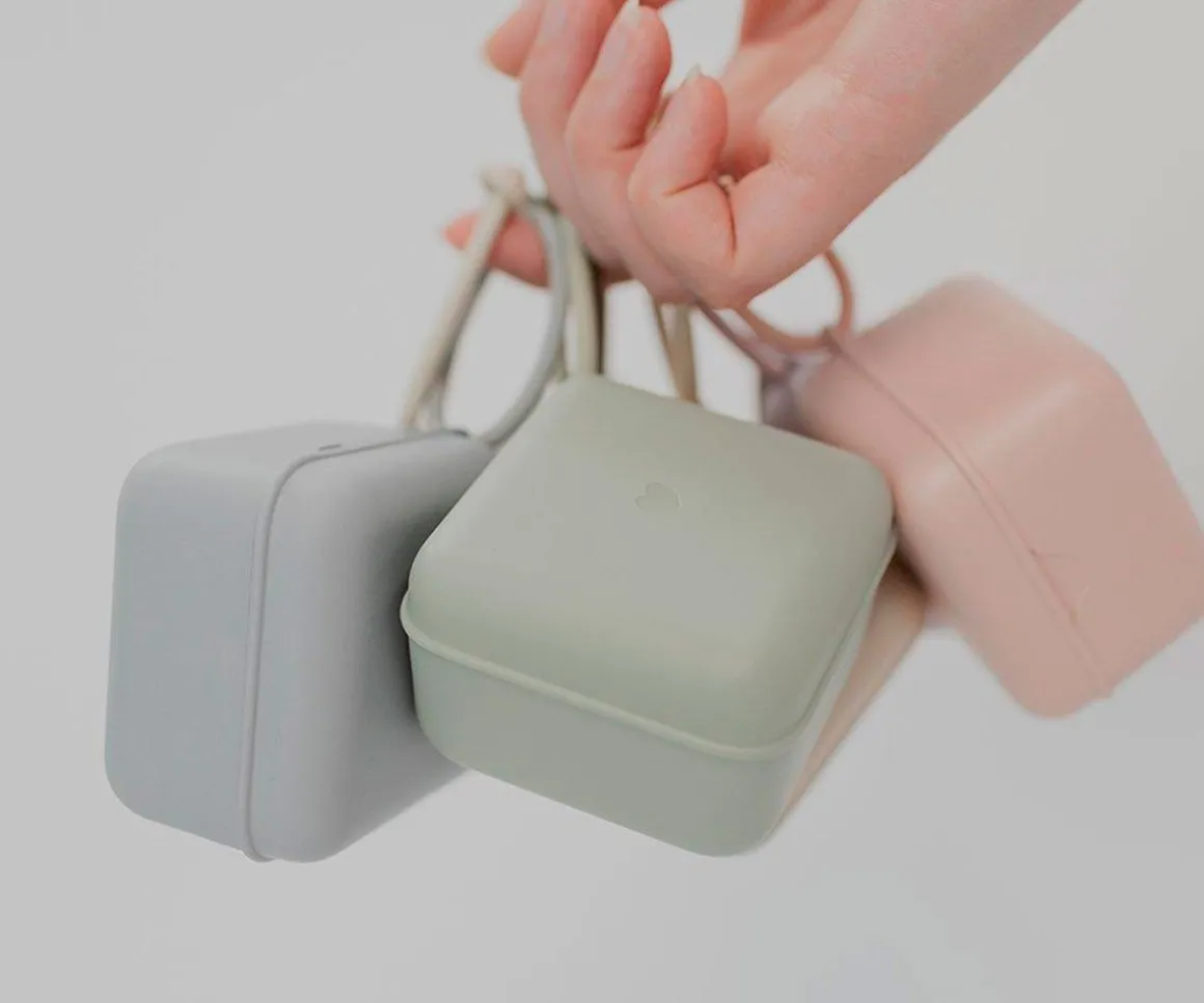 Portachupetes BIBS Hunter Green