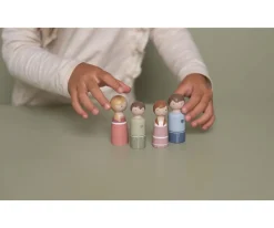 Set Familia Rosa Casa Muñecas Little Dutch