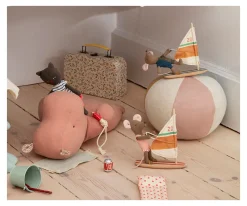 Surfista Ratón Hermana Pequeña