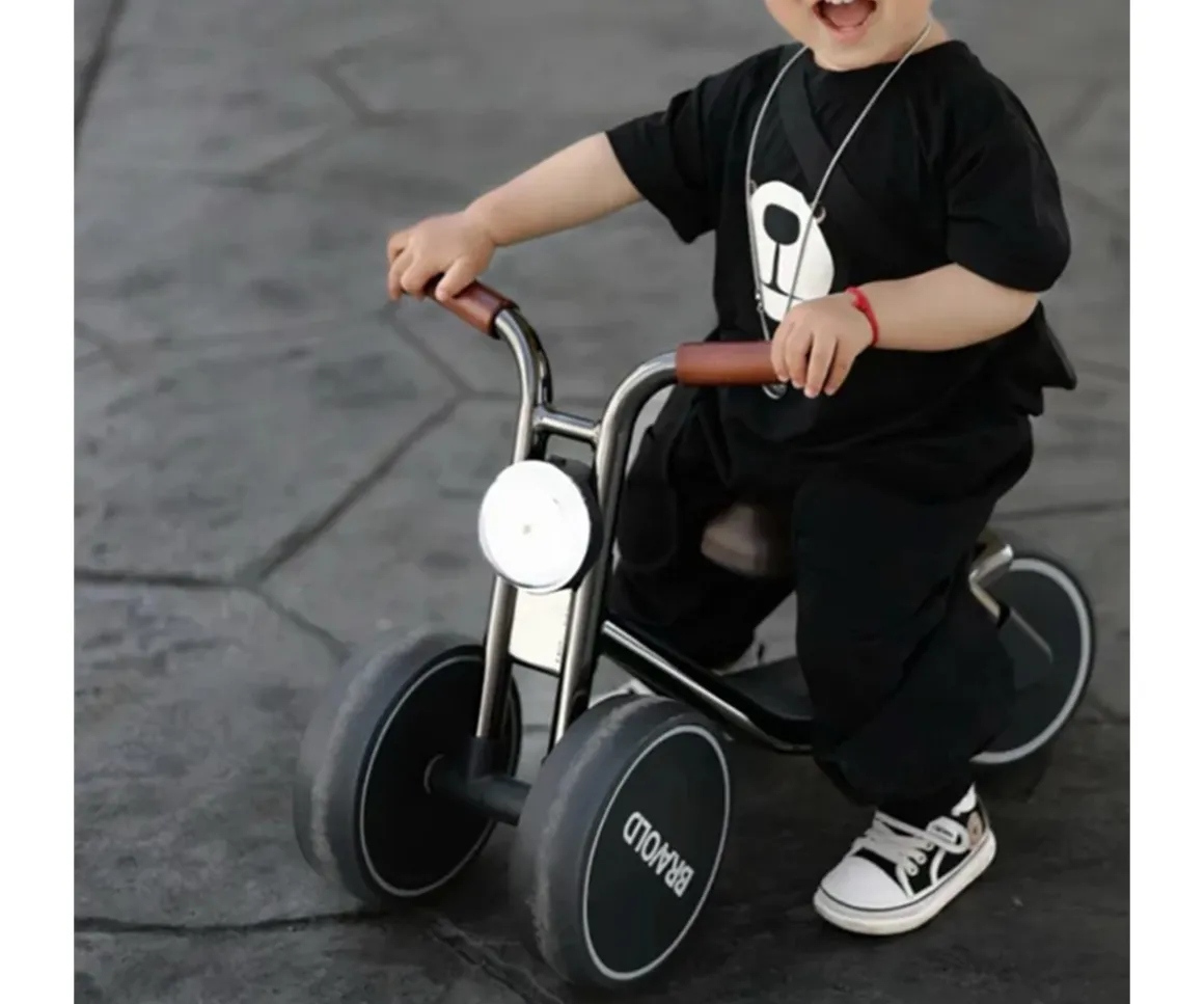 Triciclo Bravold Little Biker Caramel