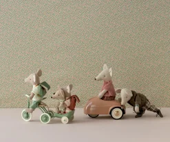 Triciclo con Garaje Ratón Verde